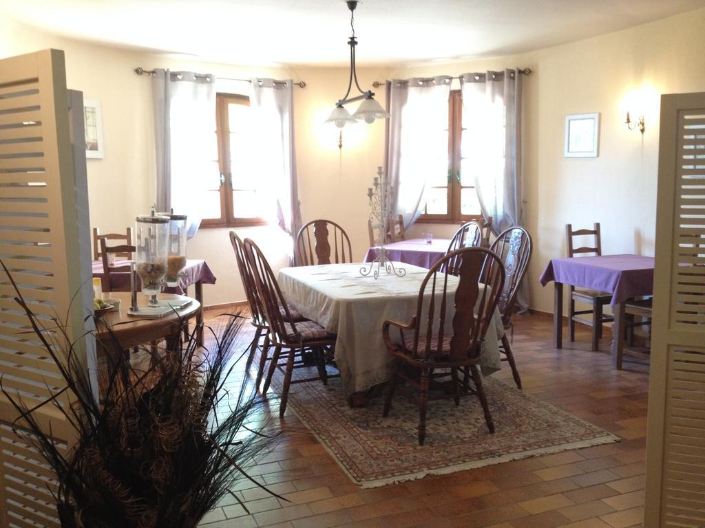 Bed and Breakfast Logis du Comte à Suze-la-Rousse Extérieur photo