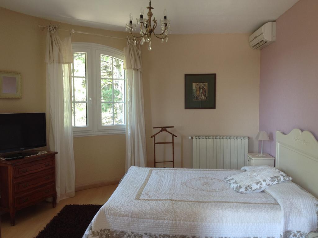 Bed and Breakfast Logis du Comte à Suze-la-Rousse Extérieur photo